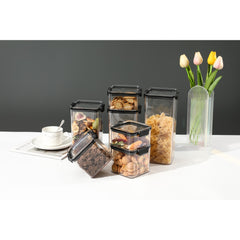 Set 4 Recipiente din Plastic, Kadeny, pentru Alimente/Obiecte, Inchidere Ermetica, 1 x 460 ml, 2 x 700 ml, 1 x 1300 ml, Transparent