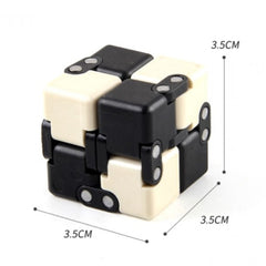 Cub antistres, Fidget Toy, Infinity Magic Cube, Alb/Negru, 4x4x4 cm