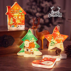 Decoratiune de Craciun Luminoasa in forma de casa, 11.5 x 9.7 cm, cu ren, cu agatatoare, Alb Cald, Kaveny