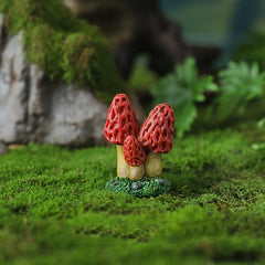 Decoratiune Ornament pentru Ghiveci, Kadeny, Decoratiune pentru Gradina, Model 3 Ciuperci Rosii cu Tulpina Galbena, 3.2 x 4.5 cm, Rosu