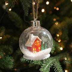 Glob pentru Bradul de Craciun LED, Kadeny, Model A, Glob Transparent cu Figurina Casa si Braduti iluminat LED, Diametrul 10 cm, Baza Solida, Transparent