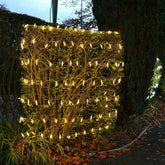 Instalatie Craciun tip plasa, cu transformator 31V, 1.5 m x 1.5 m, Alb Cald, 120 LED-uri V5, 8 jocuri de lumini, fir verde, Kaveny