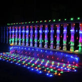 Instalatie Craciun, Tip Plasa, IP 44, 2 x 1 m, 80 LED-uri, Multicolor, 8 jocuri de lumini, Transformator cu telecomanda, Interconectabila, Prelungitor 3 m inclus, Fir transparent, Kaveny