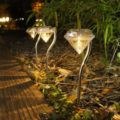 Lampa solara LED tip Diamant pentru gradina Kaveny, inaltime 30 cm, 2V, ABS, 600mAh, alb cald