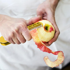 Peeler pentru Legume si Fructe, Kadeny, 3.6 x 9.1 cm, Multifunctional, Curatator Pliabil, din ABS si Otel Inoxidabil, Galben