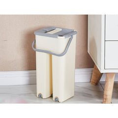 Set de curatenie Kaveny, mop si galeata, galeata 6 l, 2 rezerve microfibra incluse, design modern, pentru interior, material plastic, peri sintetici, plat, cu storcere, bej