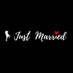 Sticker Autocolant, Kaveny, Tematica Nunta, Model Indragostiti, cu Scris Just Married, 50x11.5 cm, Alb