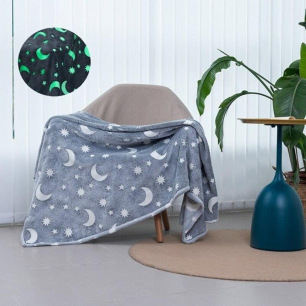 Patura Fosforescenta, Kaveny, Moale, Pufoasa, Lumineaza in Intuneric, 1.5x2 m, Model Cer Instelat, Gri