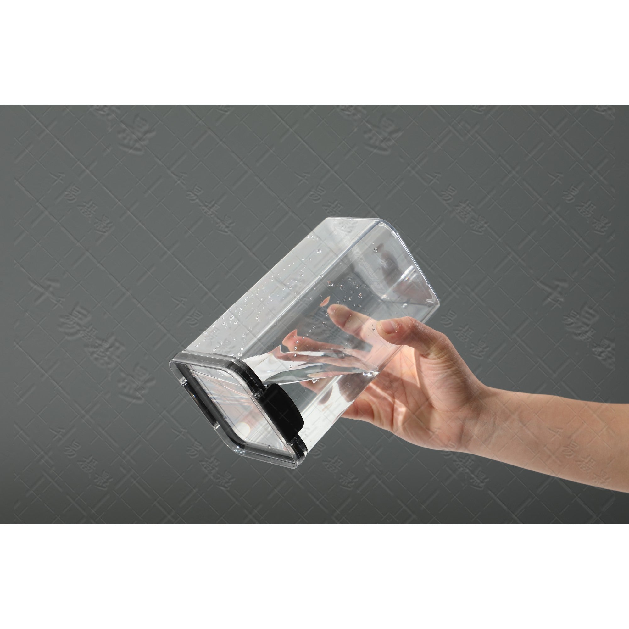 Recipient din Plastic, Kadeny, pentru Alimente/Obiecte, Inchidere Ermetica, 10.2 x 18.5 cm, 1300 ml, Transparent