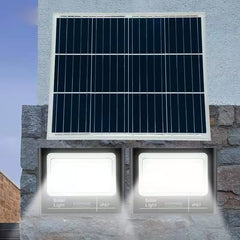 Set 2 proiectoare LED SMD 30W cu incarcare solara Kaveny, panou solar, cu telecomanda, suport prindere, material ABS, 1.2AH, 200LED-uri, 13x13.5 cm, negru