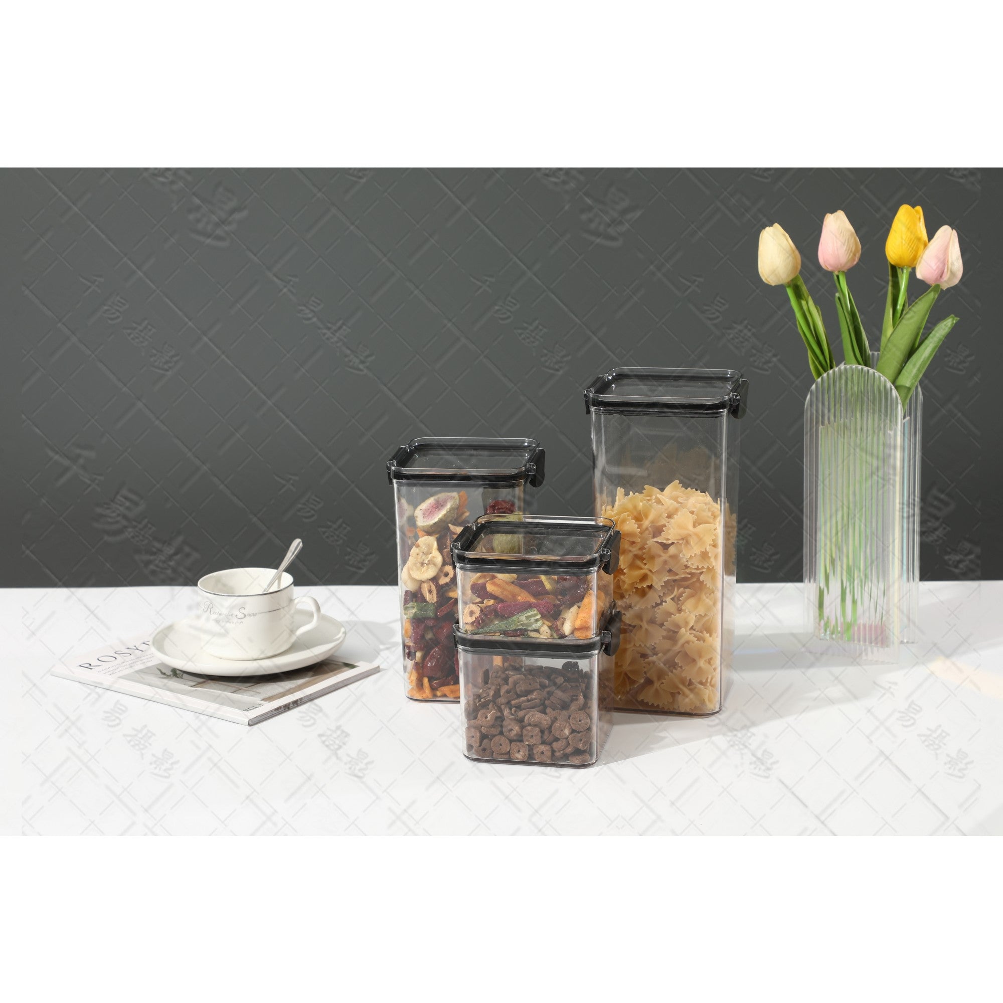 Recipient din Plastic, Kadeny, pentru Alimente/Obiecte, Inchidere Ermetica, 10.2 x 6.6 cm, 460 ml, Transparent