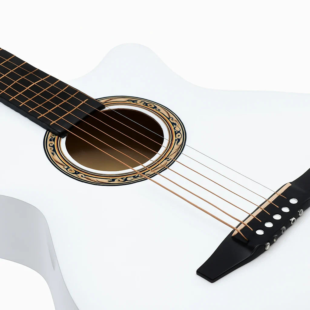 Chitara acustica 4/4 alba – design elegant, sunet clar si echilibrat