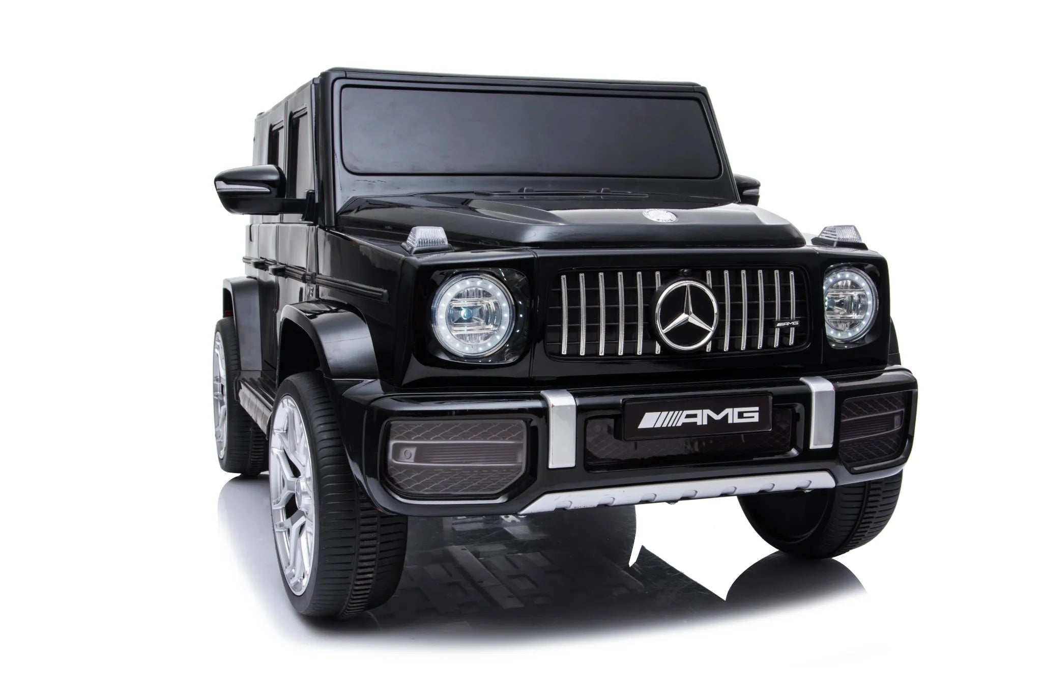 Mercedes-Benz AMG G63 – Masinuta electrica oficial licentiata pentru copii (12V, 2 motoare de 30W)