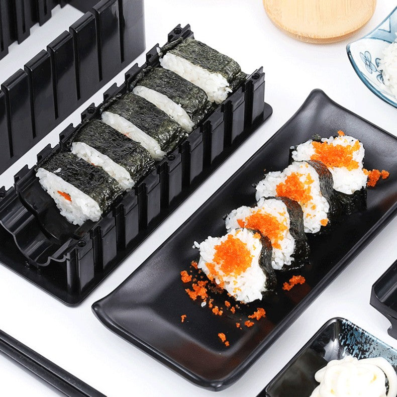 Aparat pentru Sushi, Kadeny, Set 7 Accesorii pentru Sushi, Ofera 3 Forme de Design, Rotund, Triunghi, Inimioare, Negru