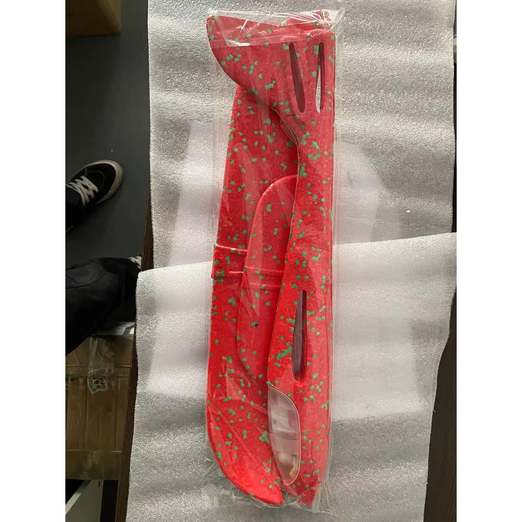 Avion Planor cu Pilot, Kaveny, Din Polistiren, Cu Lumini pe Toata Lungimea, 47 cm, Rosu