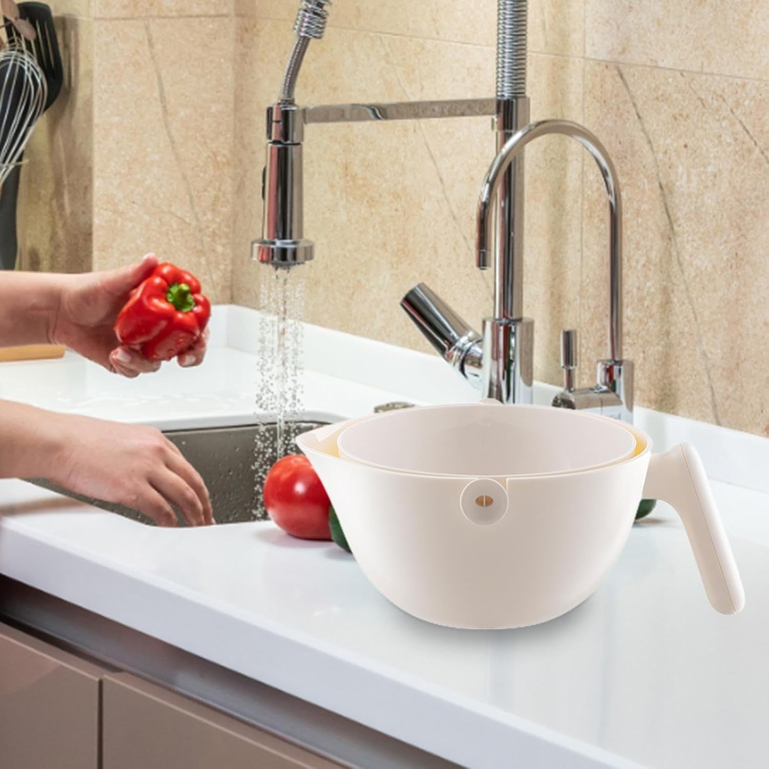 Bol cu Doua Straturi, Kadeny, pentru Fructe, Legume, cu Cos de Scurgere a Apei, 2L, din ABS+PP, 29.9 x 22.5 x 11.8 cm, Alb