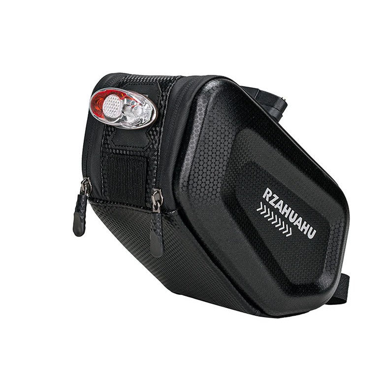 Borseta pentru bicicleta Kaveny, Hard Shell, material piele artificiala si carbon, 20x12x11.5 cm, prindere de sa, capacitate 2L, impermeabila, negru