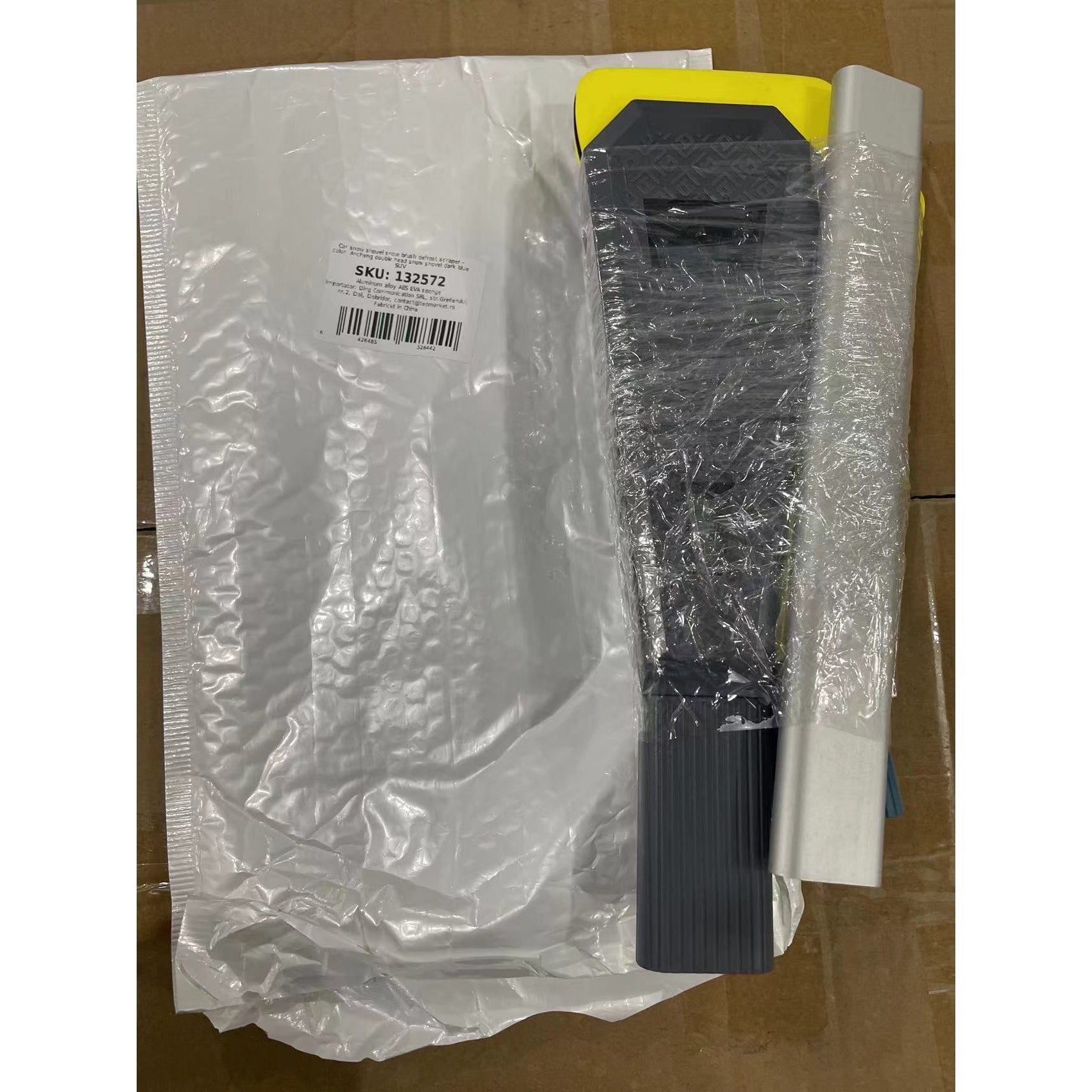 Racleta Auto pentru Zapada cu Doua Capete, Kadeny, Universala, Deszapezire Masina, cu Maner Lung, Ergonomica, Detasabila, pentru Geamuri si Caroserie, Usor de Utilizat, 67x12.5 cm, Albastru