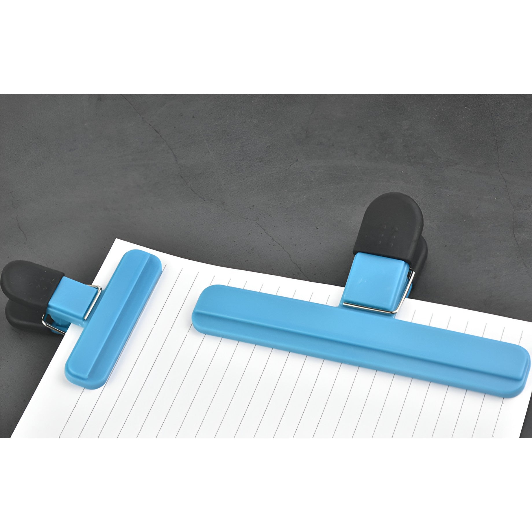 Cleste Multifunctional pentru Sigilarea Pungilor, Kadeny, din Plastic, Mentine Alimentele Proaspete, 7x6.5 cm, Albastru