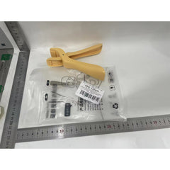 Cleste pentru Boluri, Kadeny, Anti-Alunecare, din ABS si Silicon, Extindere, pentru Oale, Tigai, de Uz Casnic, Rezistent la Temperaturi Inalte, 16x 10.5 x 3.6 cm Bej