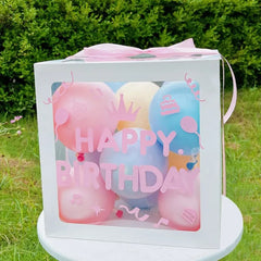 Cutie pentru Baloane, Kaveny, Tematica Aniversare, Model Scris Happy Birthday, Baloane Albastre, Roz, Galbene si Panglica Incluse, Contur Alb, Transparenta, 30x30 cm