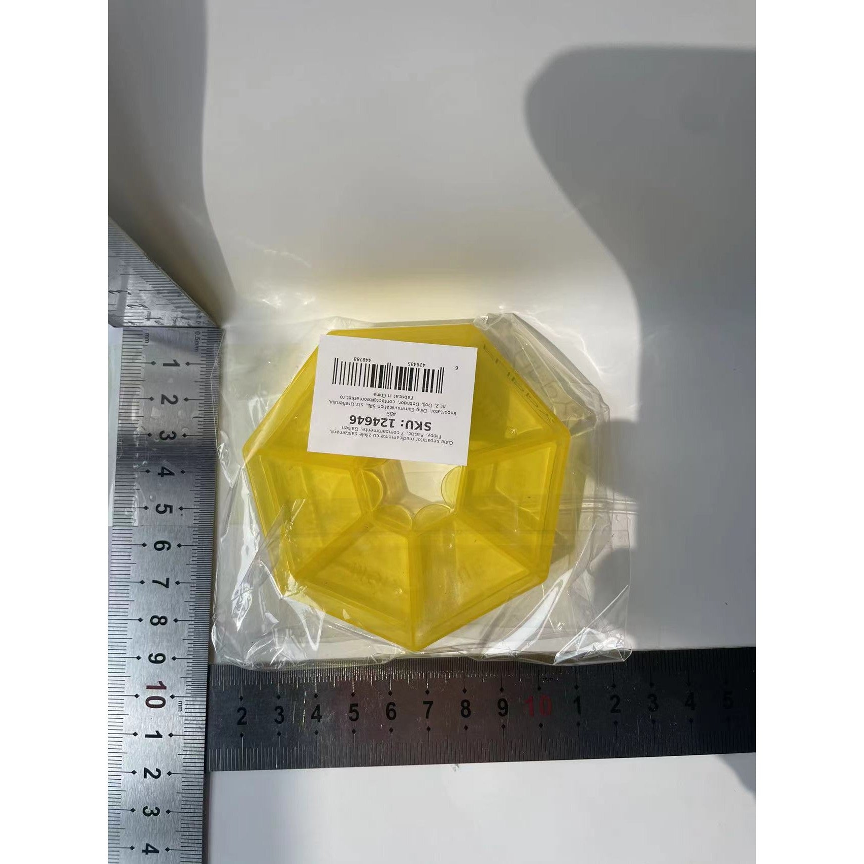 Cutie separator medicamente cu zilele saptamanii, Kaveny, Plastic, 7 compartimente, Galben
