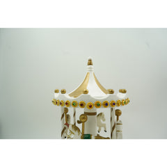 Cutiuta muzicala decorata de Craciun, Carusel rotativ, Alb, din Lemn, Interior, Kadeny