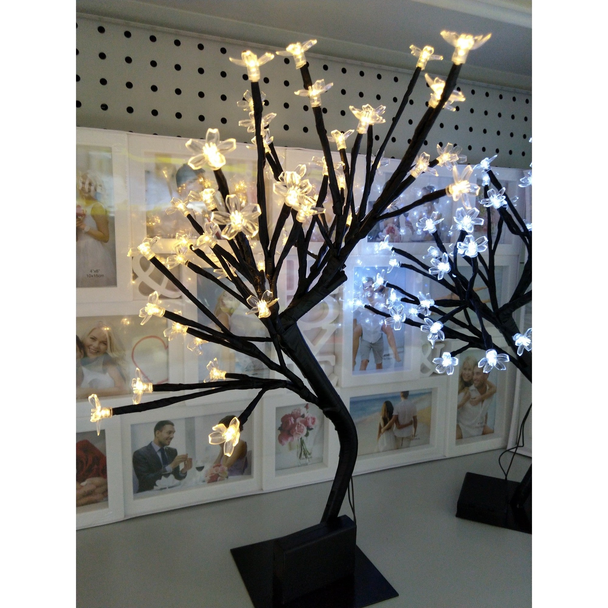 Decoratiune Luminoasa Arbore cu Baterii 48 LED -uri Alb Cald