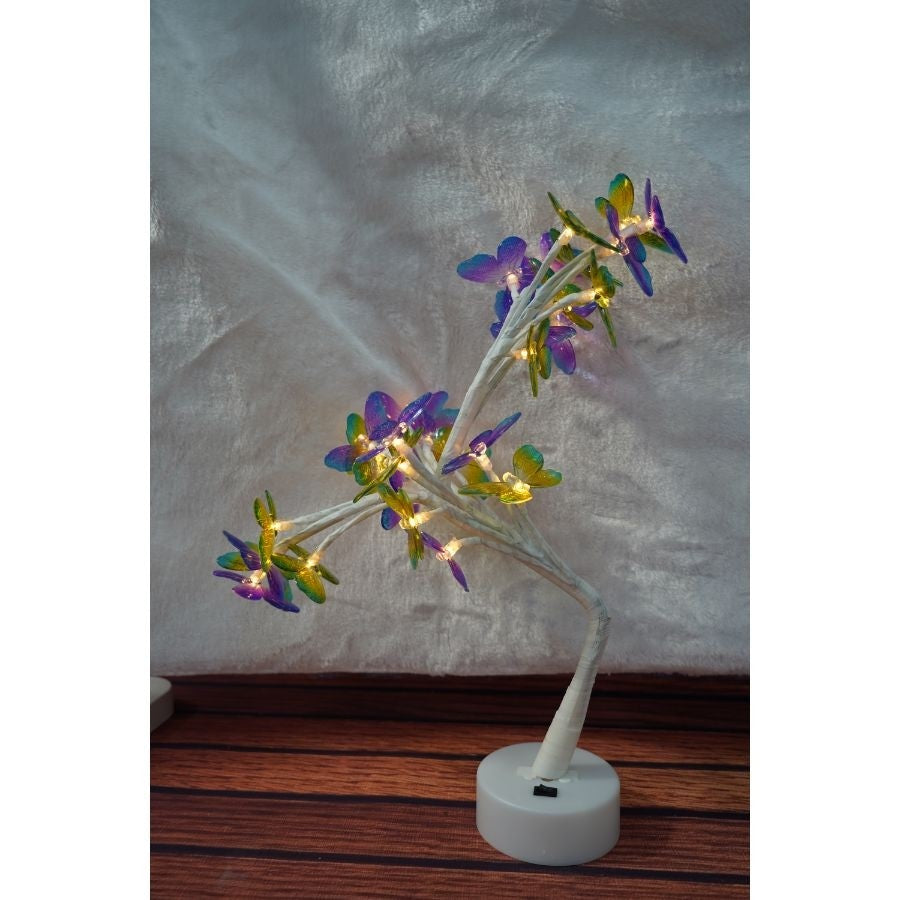 Decoratiune luminoasa, Kadeny, Tip copac cu fluturi, cu baterii/USB