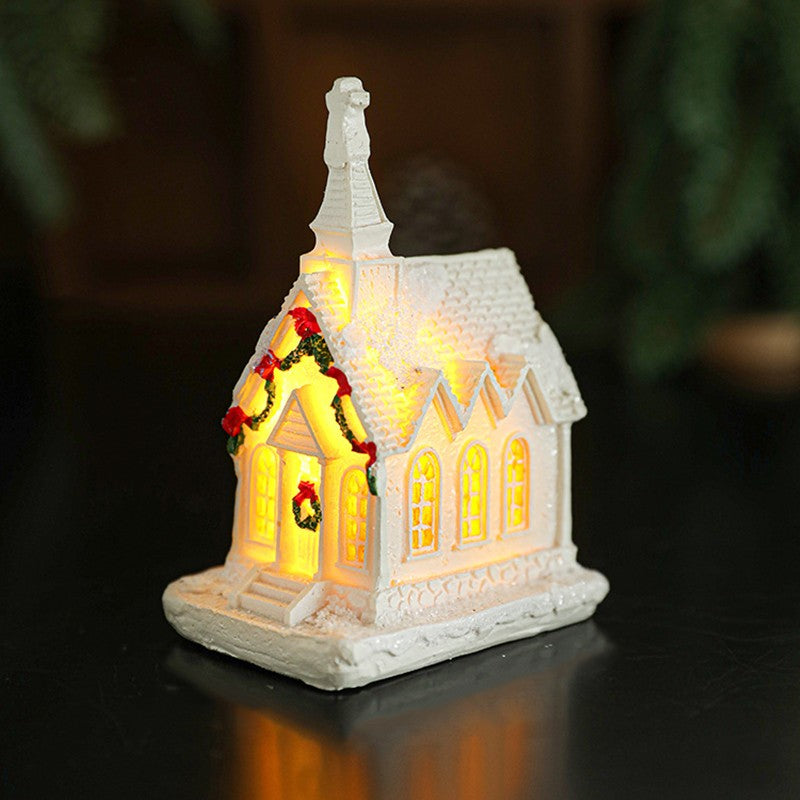 Decoratiune Ornament de Craciun, Kadeny, Biserica de Craciun din Rasina, Model Biserica Mica Iluminata din Interior, 8.8 x 6 x 4.5 cm, Alb