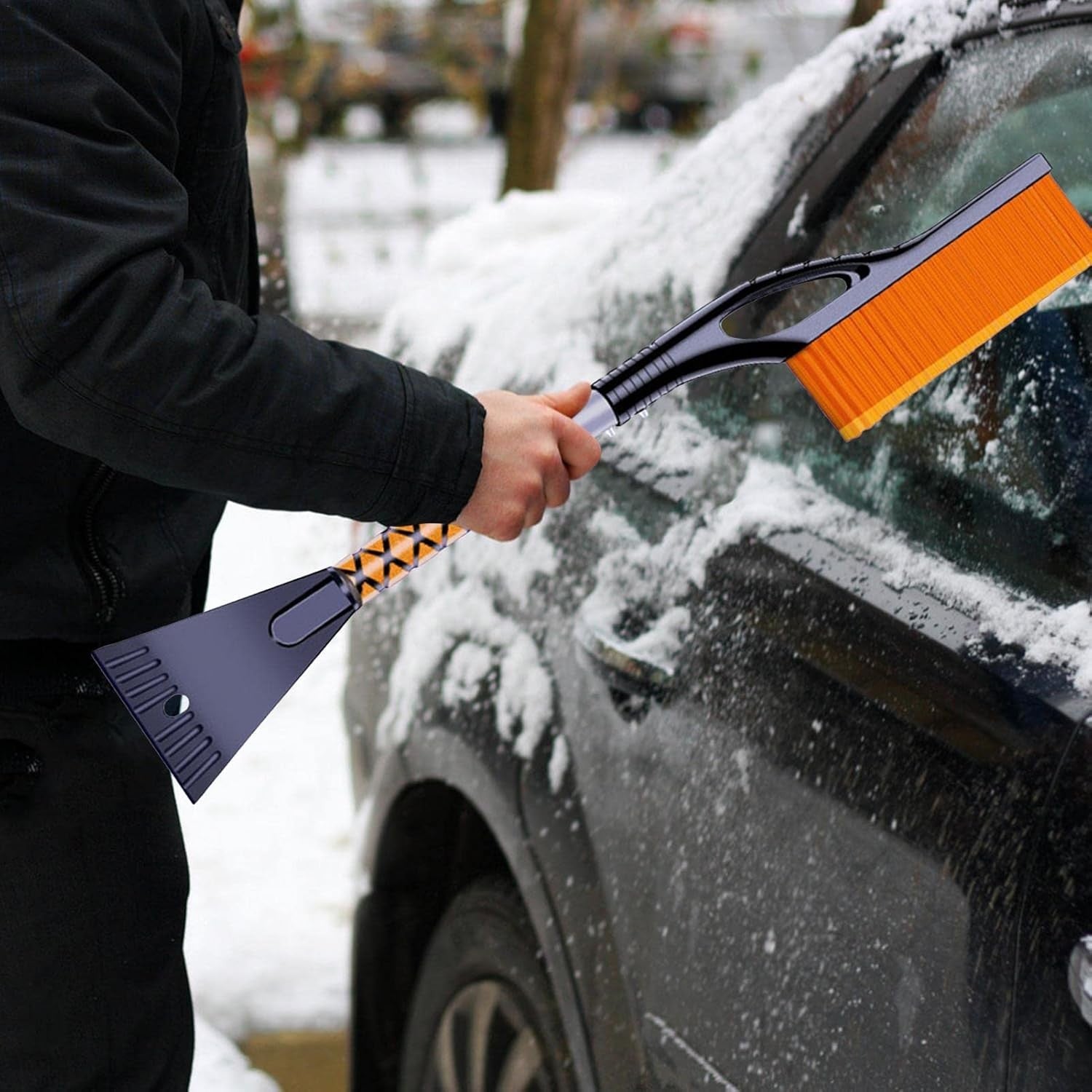 Perie de Zapada cu Racleta pentru Masina, Kadeny, Multifunctionala, Demontabila, cu Maner Antiderapant, Aluminiu, Plastic, Fragmentarea Ghetii de pe Parbriz, Solutia pentru Iarna, pentru Dezghetare, 68x24x11.1 cm, Portocaliu