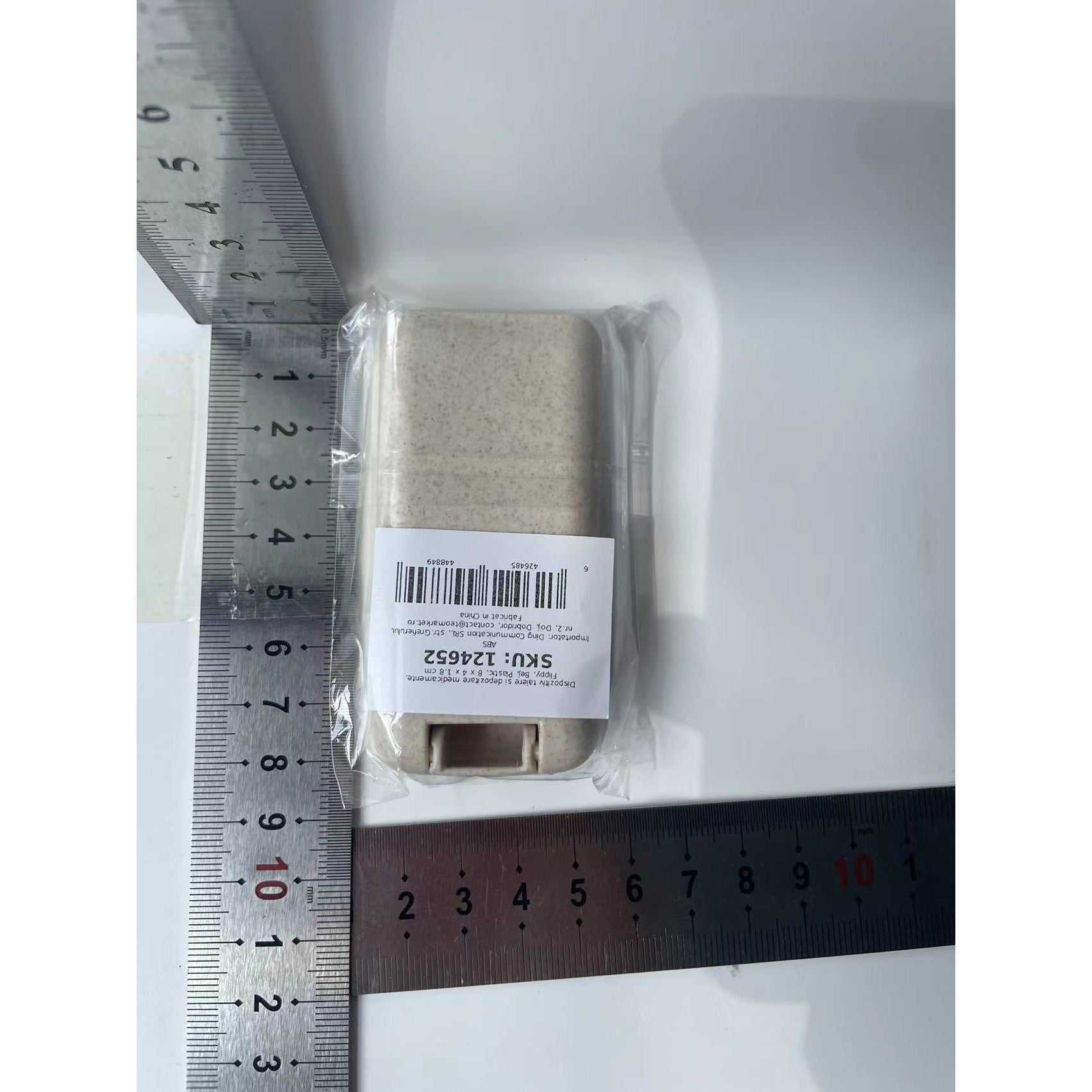 Dispozitiv taiere si depozitare medicamente, Kaveny, Bej, Plastic, 8 x 4 x 1.8 cm