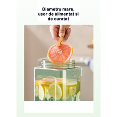 Dozator portabil pentru bauturi Kaveny, 3.5 litri, capac etans, duza deschidere/inchidere, recipent din plastic, gradat, filtru, maner, 29.7 x 14.1 x 14.4 cm, pentru diverse bauturi, alb
