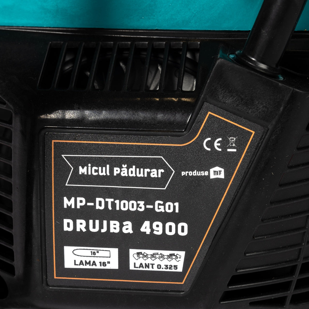 Drujba Micul Padurar 4900, capacitate cilindrica 49cc, 2.6 CP, 1 lant 16" + 1 lama, pornire rapida