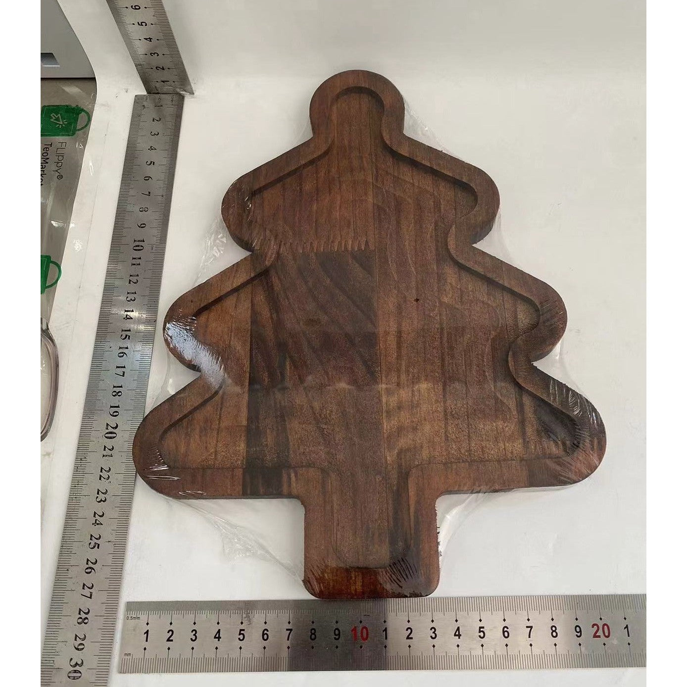 Farfurie cu Tematica de Craciun, Kadeny, din Lemn, Margini Rotunjite, Model Brad, Maro