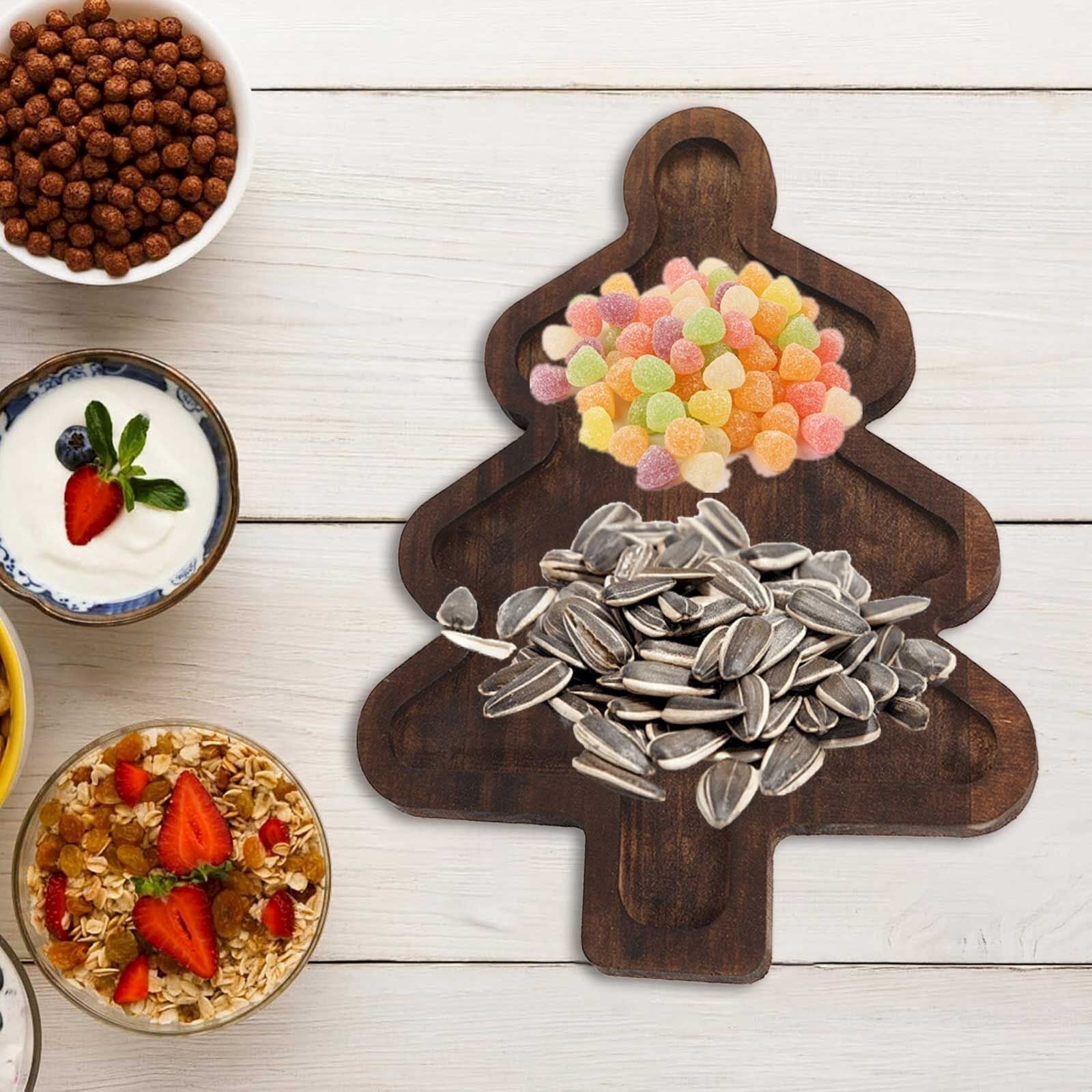 Farfurie cu Tematica de Craciun, Kadeny, din Lemn, Margini Rotunjite, Model Brad, Maro