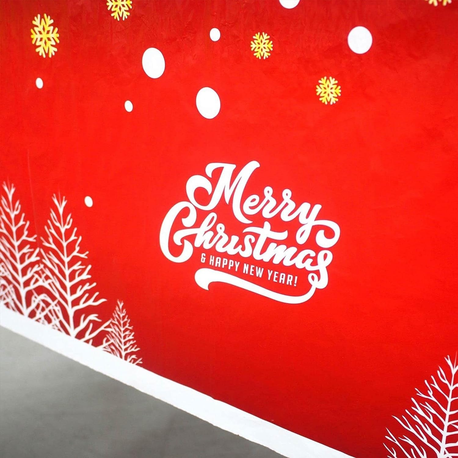 Fata de masa dreptunghiulara Kadeny, PVC, 2.5 mm grosime, imprimeu Merry Christmas, potrivit pentru Craciun, utilizare multipla, 180 x 108 cm, alb