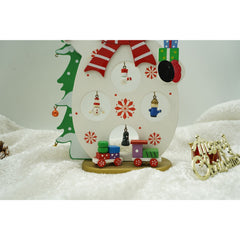 Figurina decorata de Craciun, Om de zapada, Alb, din Lemn, 18 cm x 24.5 cm, Interior, Kadeny