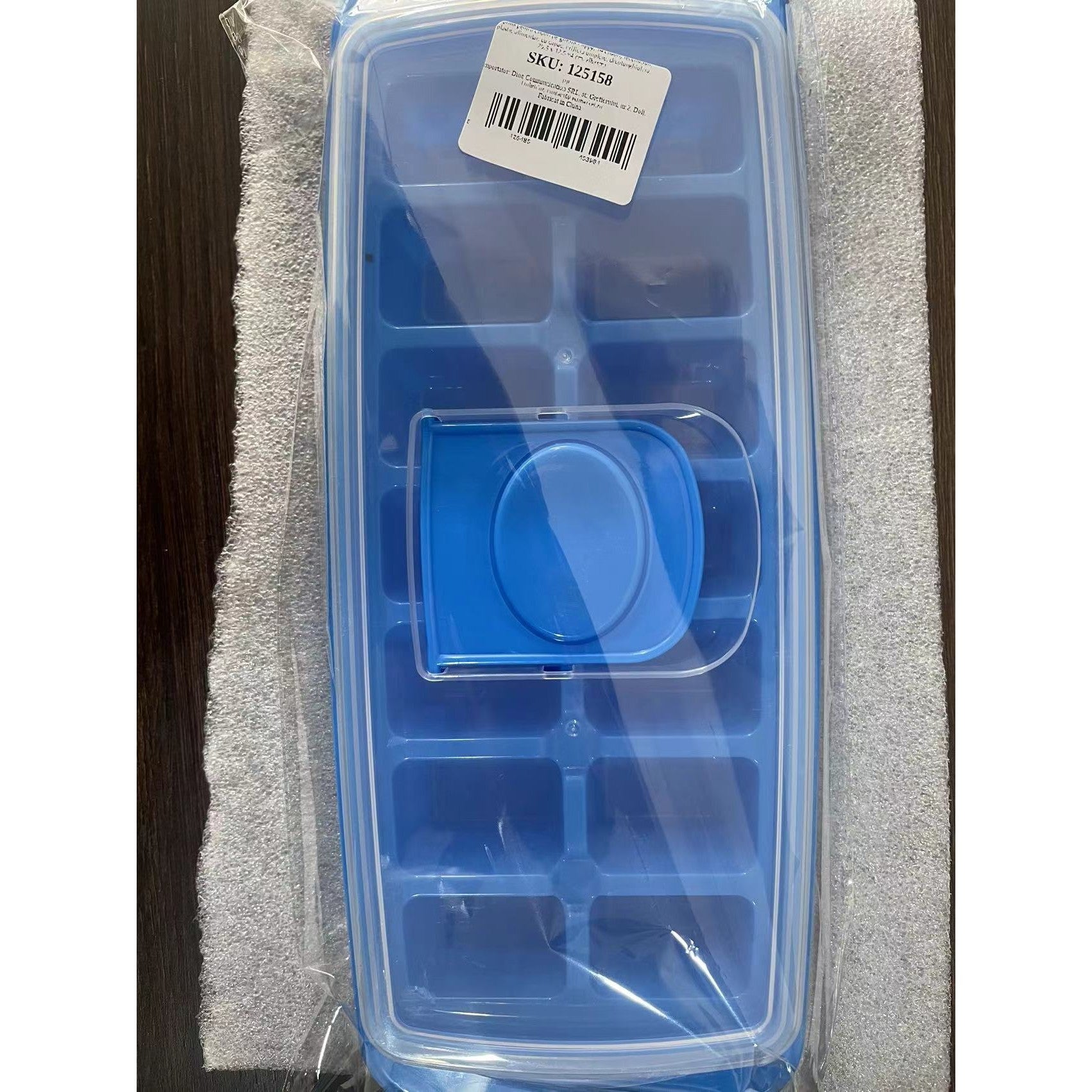 Forma pentru cuburi de gheata Kaveny, 14 cuburi, reutilizabil, plastic alimentar, cu capac, orificiu umplere, dreptunghiulara, 29.5 x 12.5 x4 cm, albastru