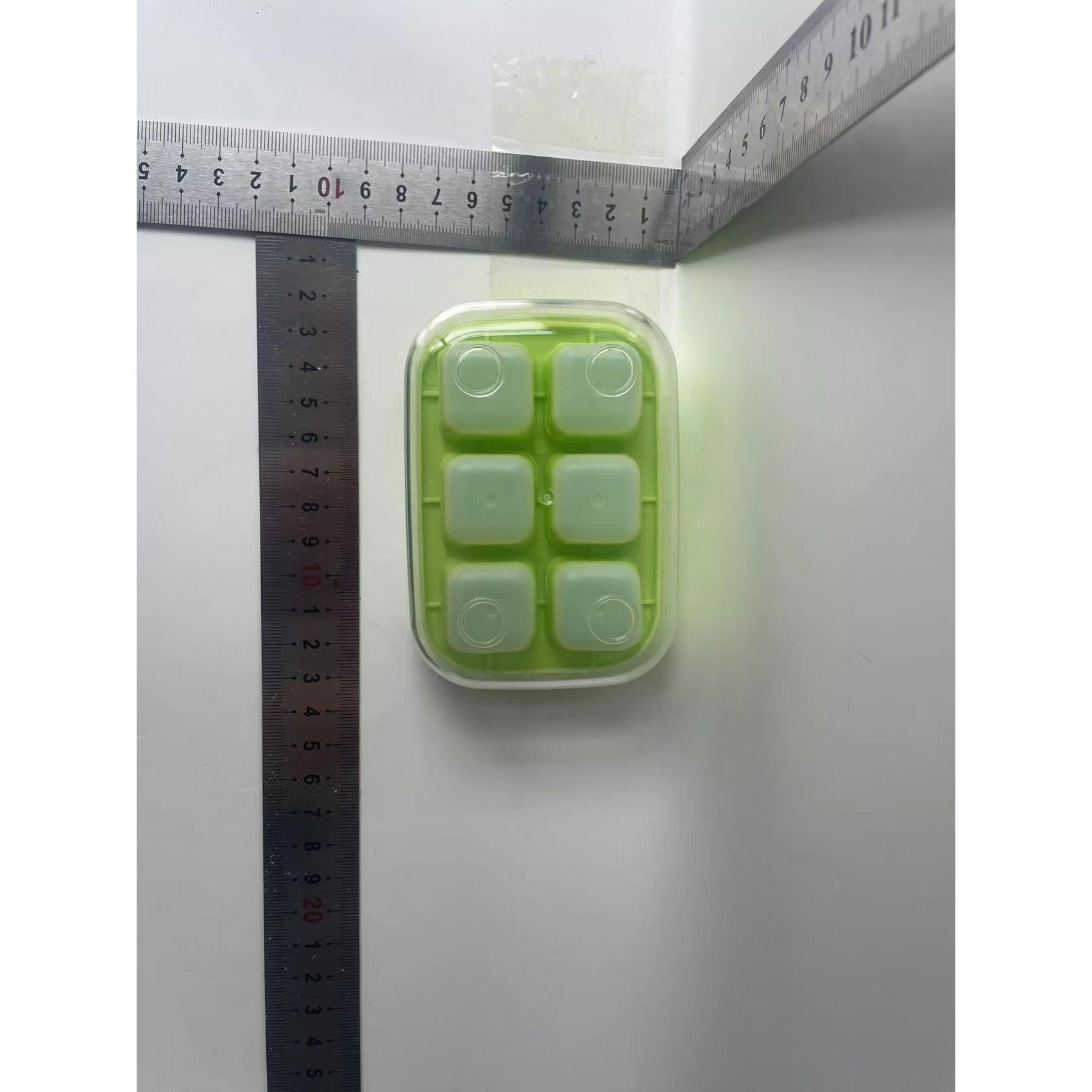 Forma pentru gheata cu presa Kaveny, din silicon alimentar, 6 cuburi, caserola pentru depozitare, usor de folosit si curatat, 10.5 x 7.5 x 4.1 cm, verde