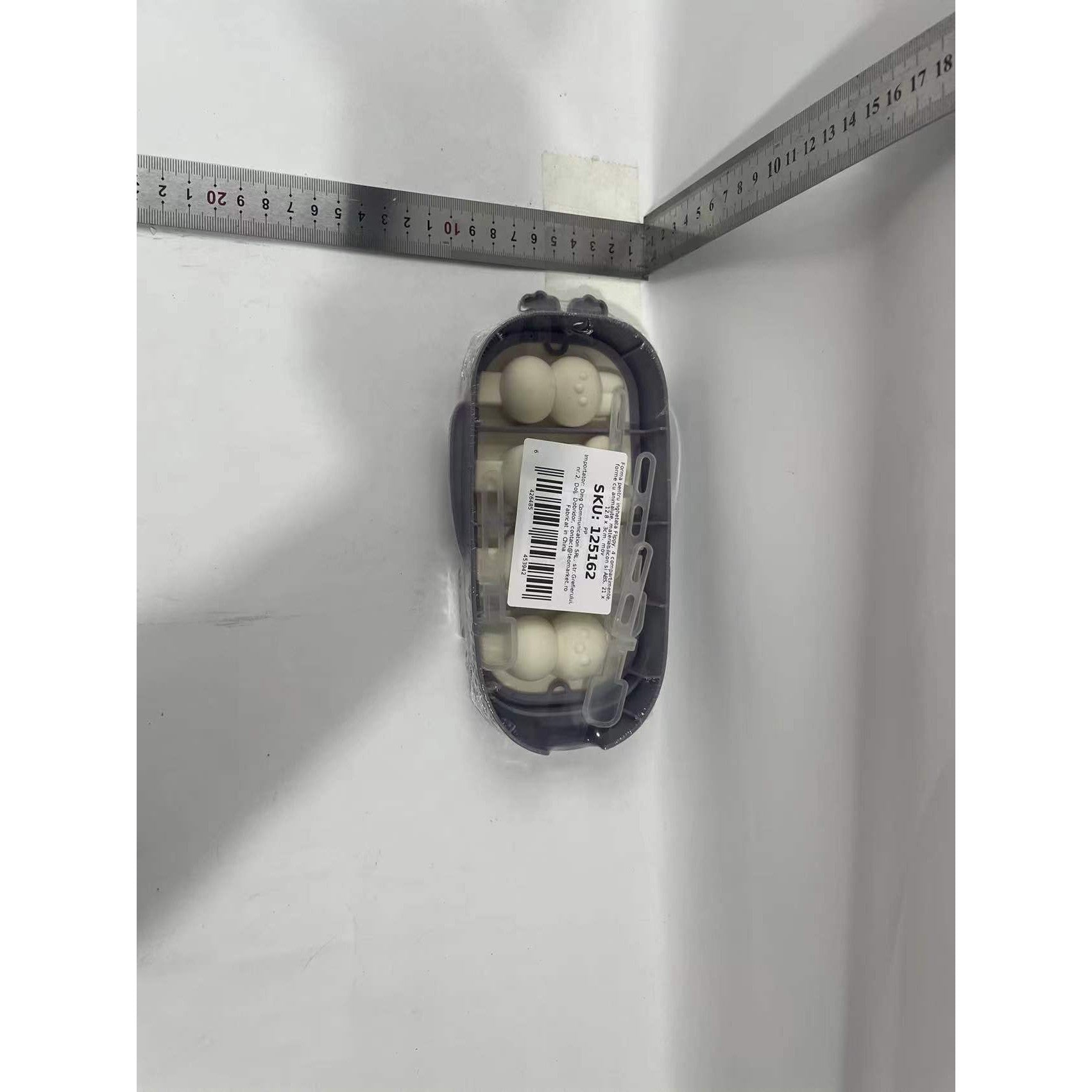 Forma pentru inghetata Kaveny, 4 compartimente, forme cu animalute, materialsilicon si ABS, 21 x 12.8 x 3cm, mov