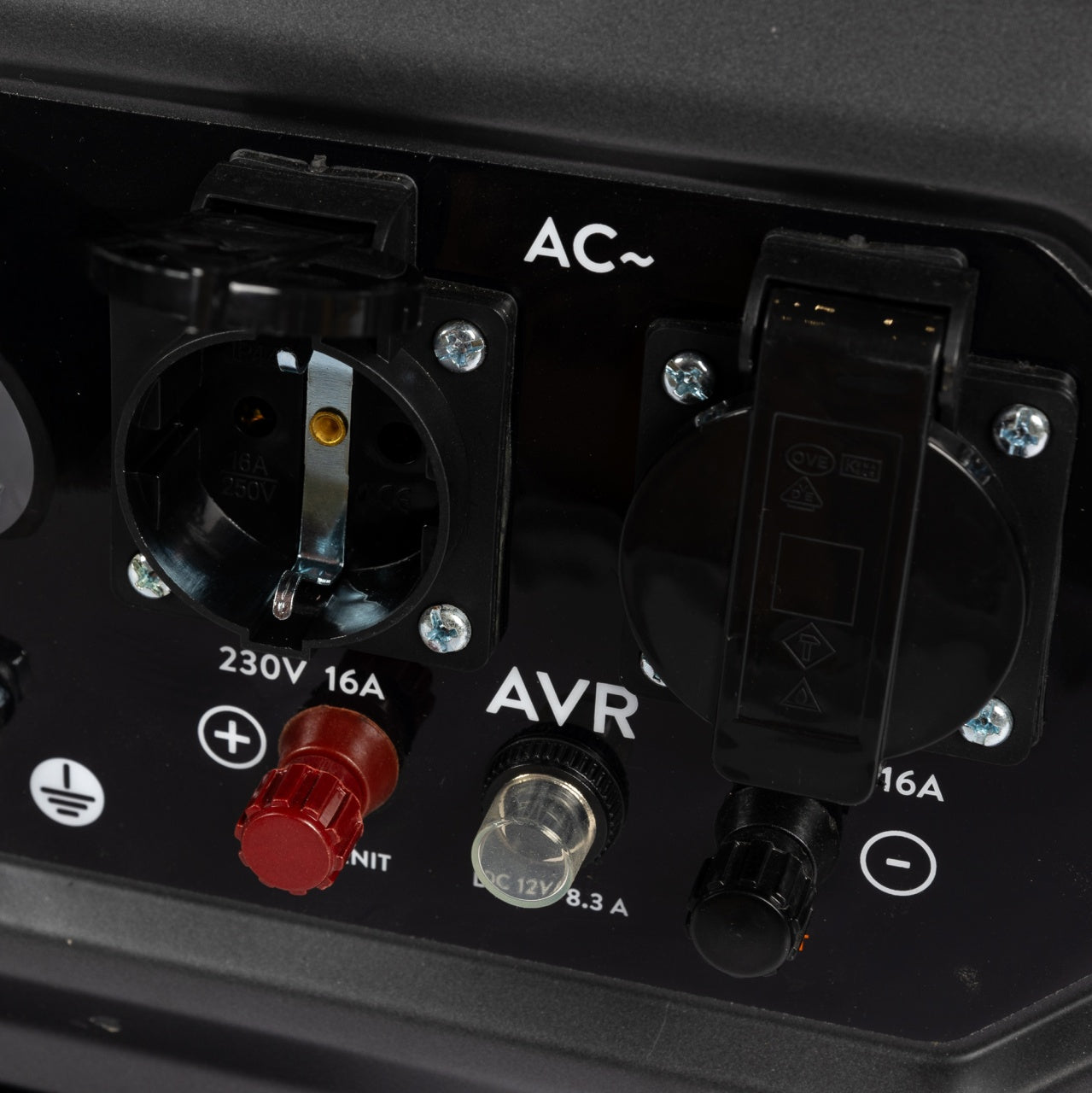 Generator Detoolz 3kW 2P230 B4T pornire electrica 15L fara roti G02