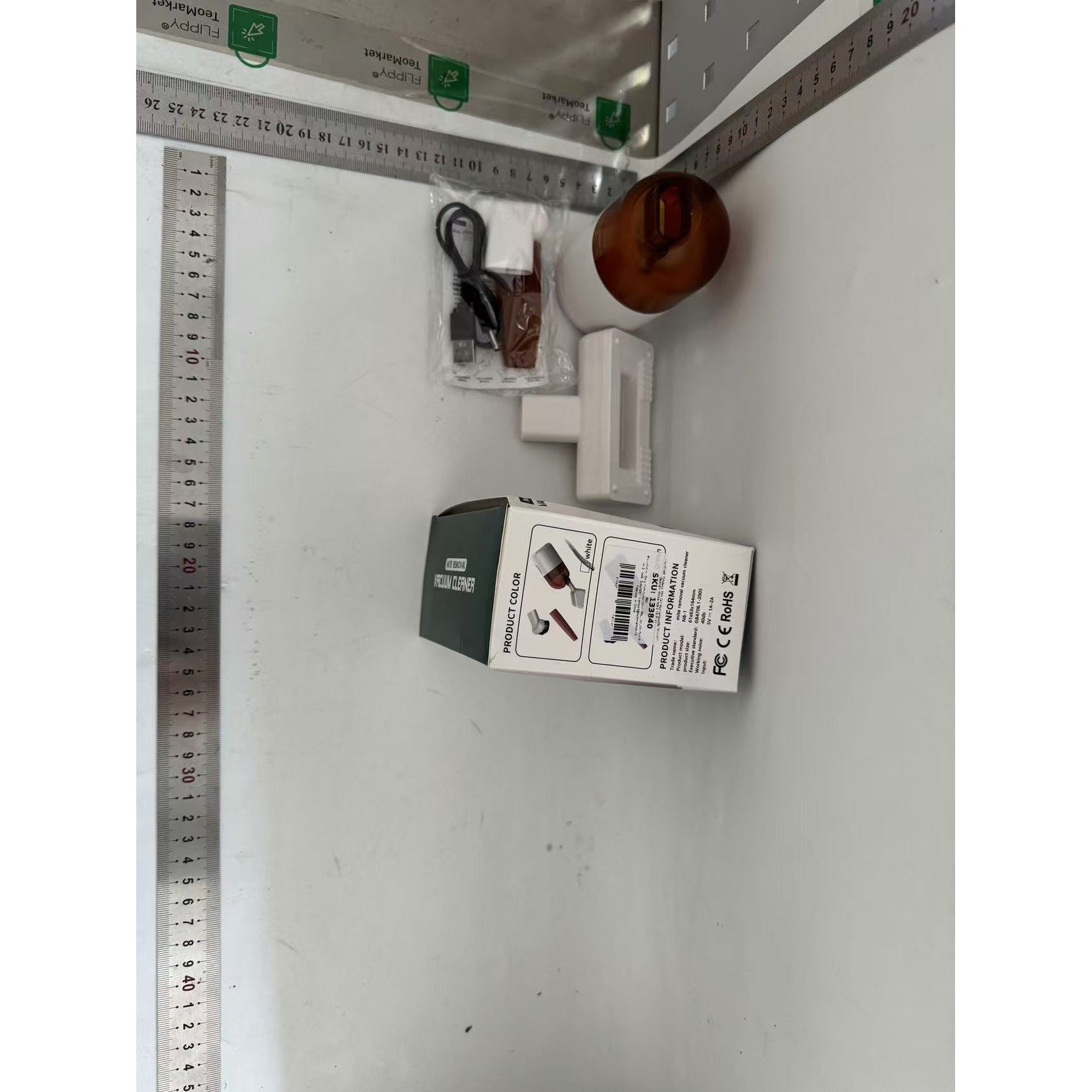 Aspirator Portabil pentru Automobil, Kadeny, Aspirator mic fara Fir, pentru Casa si Masina, incarcare USB, 3 in 1, 16.3x6 cm, Alb