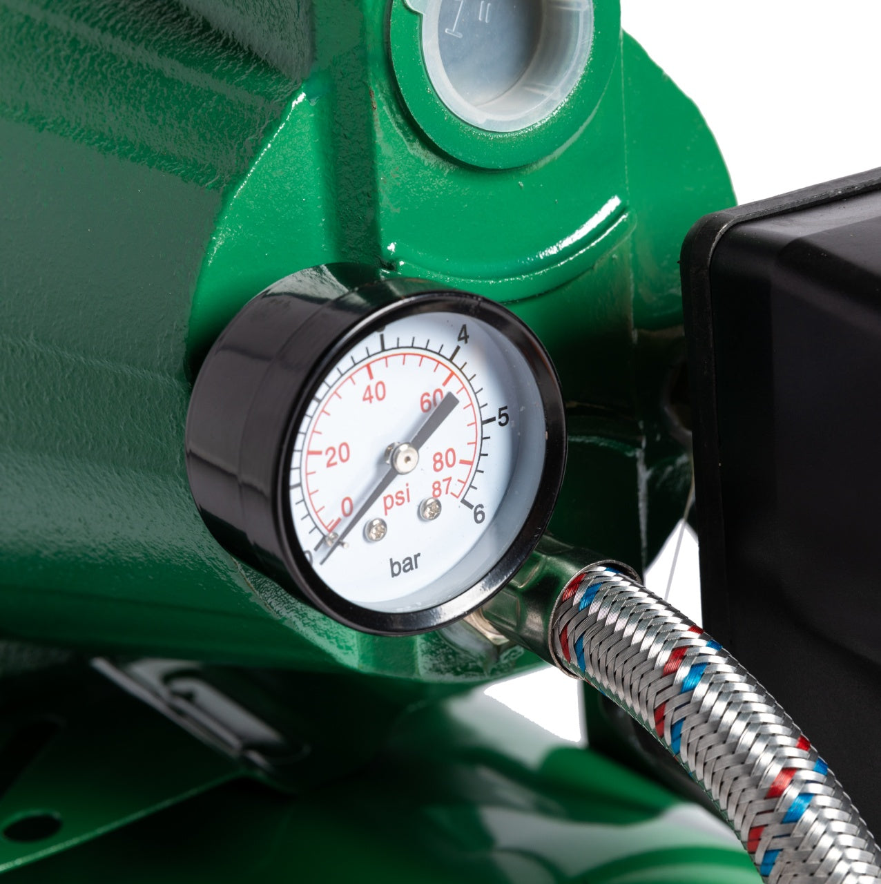 Hidrofor Micul Fermier 1.5 kW, debit maxim 3000l/h, inaltime maxima de pompare 53m, corp pompa fonta, capacitate vas expansiune 24 litri