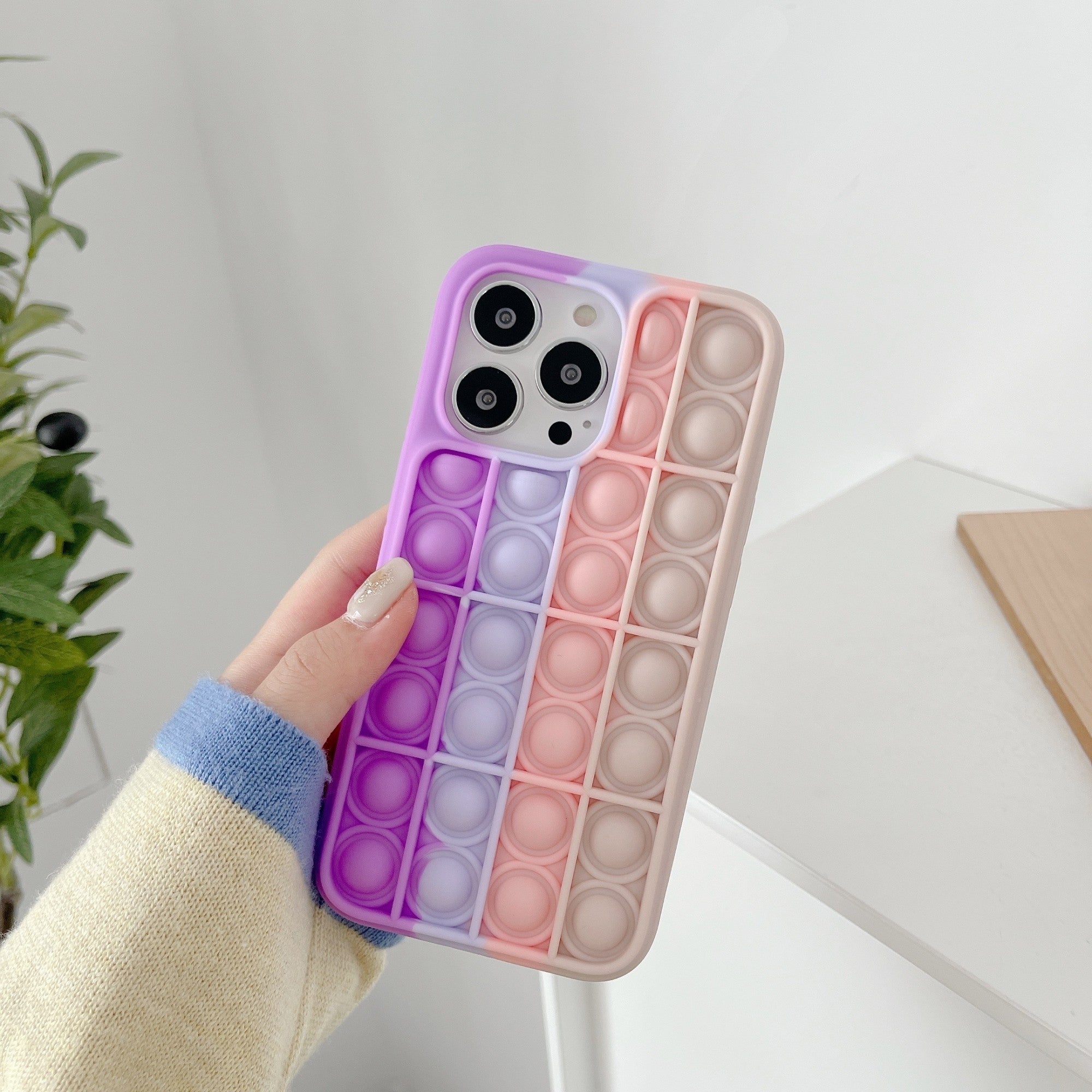 Husa de protectie Kaveny Pop It compatibila cu Apple iPhone 13,Model 2,Multicolor