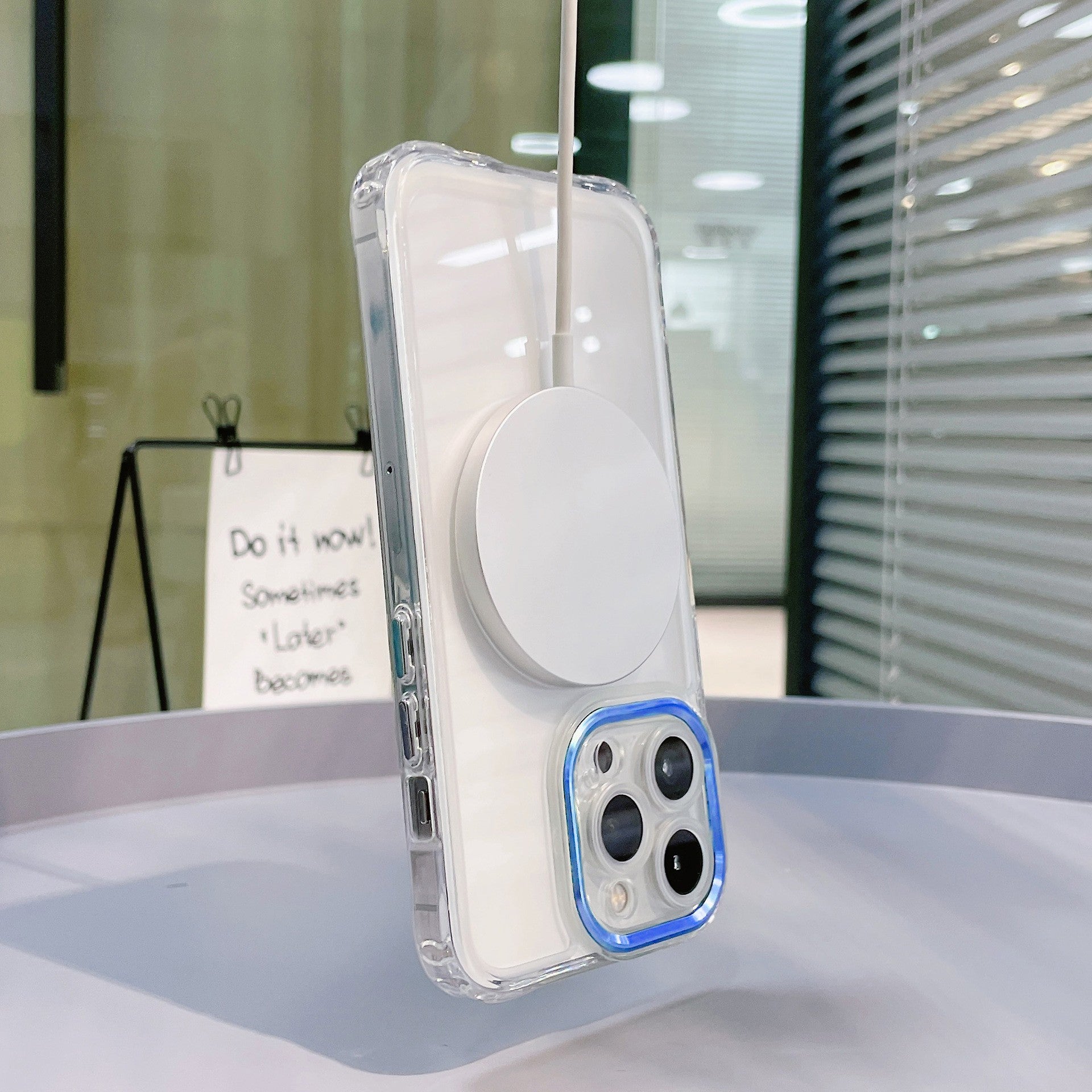 Husa MagSafe Silicone pentru iPhone 13 Pro, Kaveny, Transparenta, Magnetica, Extra Protectie Camera Albastru