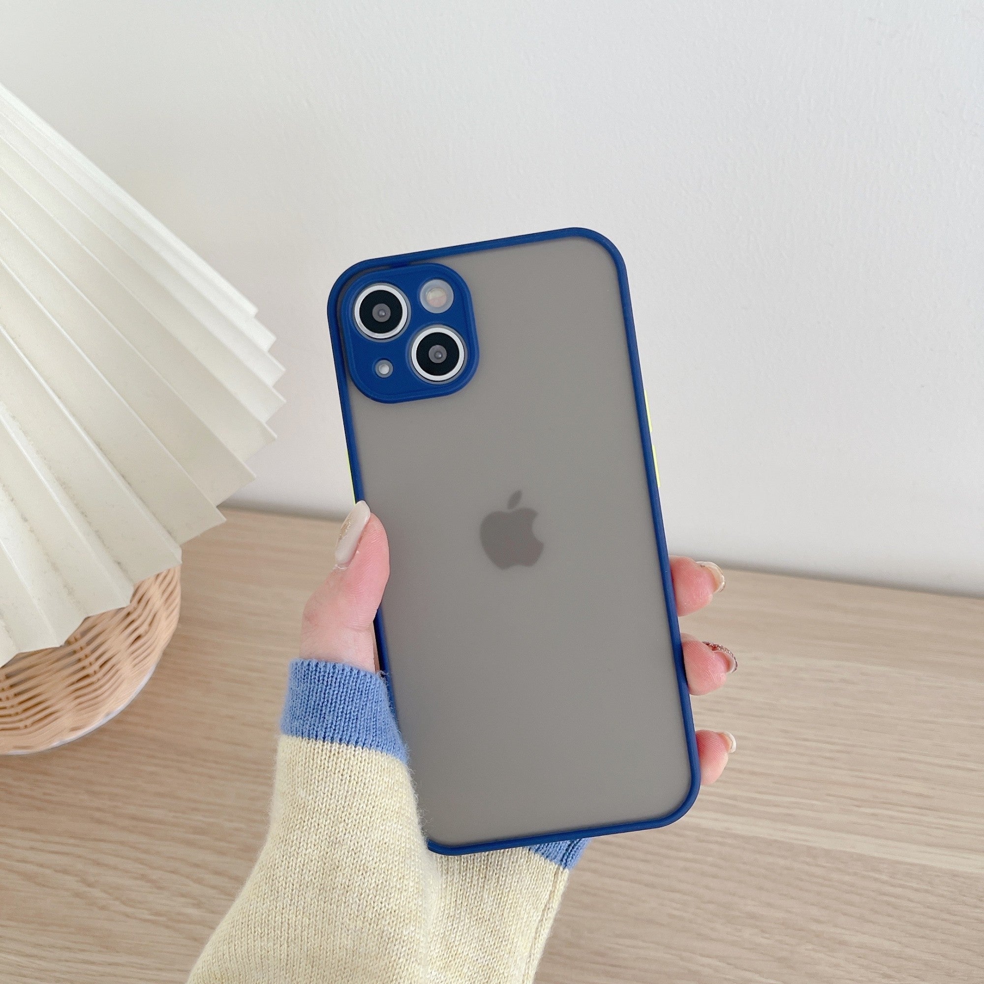 Husa protectie Kaveny compatibila cu Apple iPhone 13 Phantom Tpu Albastru