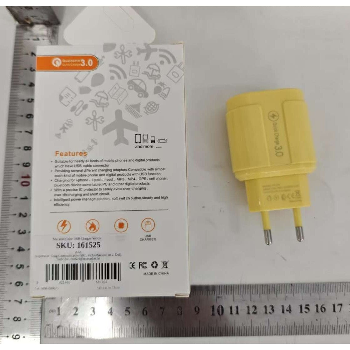 Incarcator Rapid QC3.0, Kadeny, 3 Porturi USB, 2.1A, 18W, din ABS, Protectie Supraincalzire, Gama Macarons, Galben