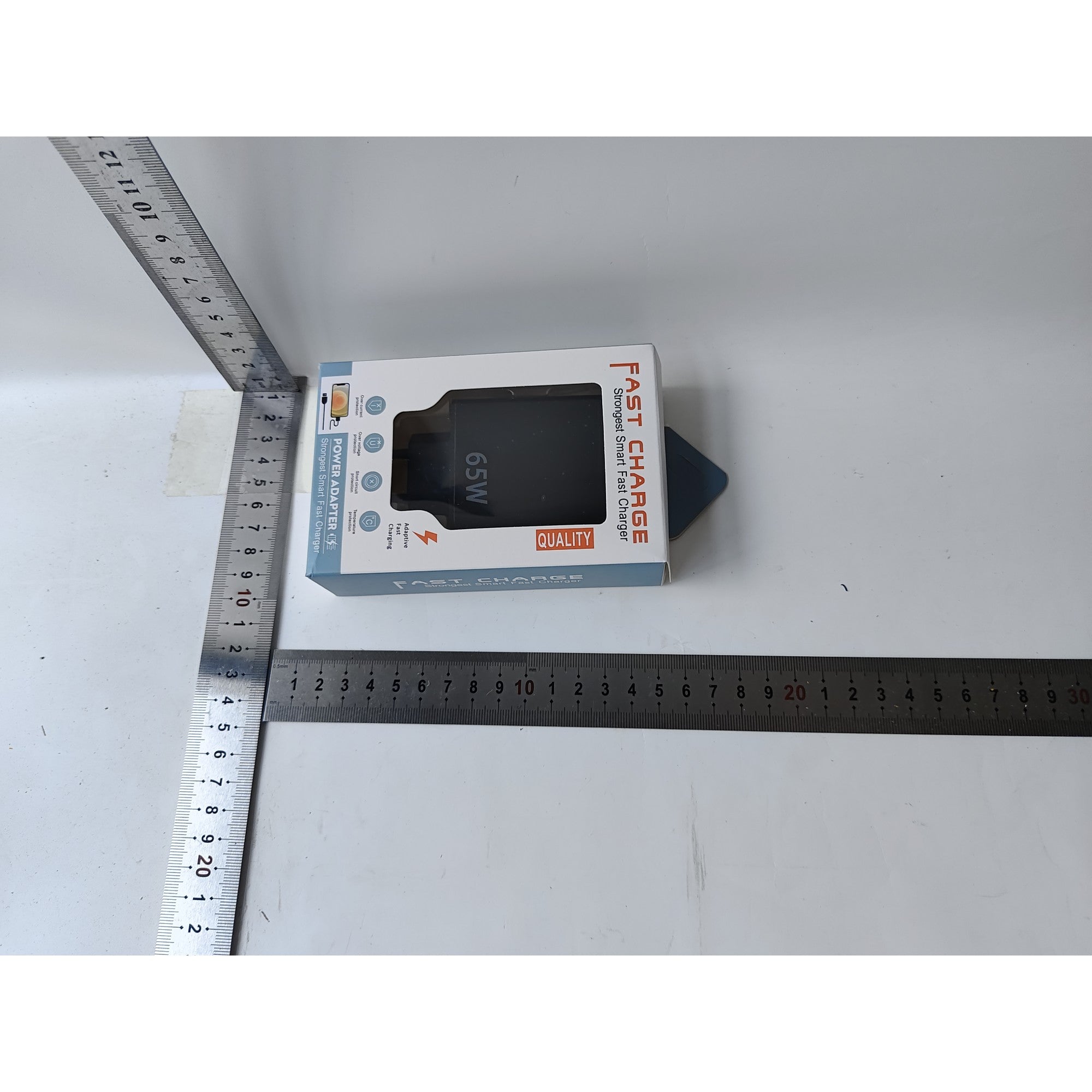 Incarcator Retea, Kadeny, 5 Porturi, 65W Fast Charge, 3 x USB, 2 x Type-C, Universal Compatibil iPhone, Huawei, Samsung, Xiaomi, Negru