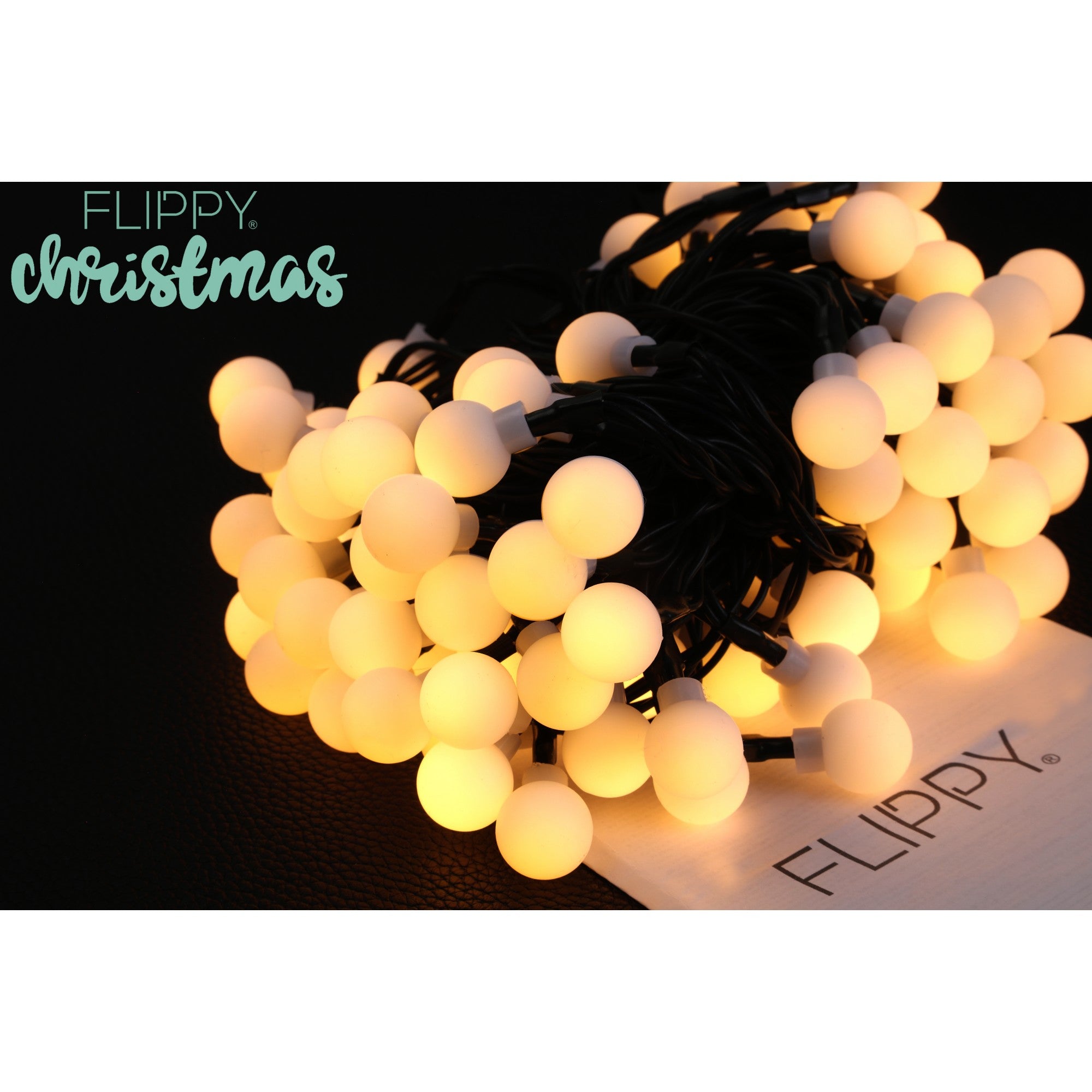 Instalatie Craciun, 12 metri, 100 de LED-uri cu ornament tip Bulb, 8 jocuri de lumini, alb cald, cu energie solara, liniar, interior/exterior, Kaveny